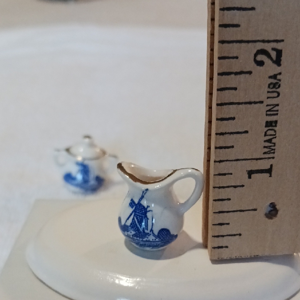 Porcelain Childs Miniature Blue and White Tea Set - Picture 9 of 16